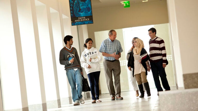 برنامج ماجستير العلاقات الدولية يعد الأفضل في العالم بكالوريوس الشؤون الدولية بجامعة جورجتاون ضمن أفضل خمسة في العالم