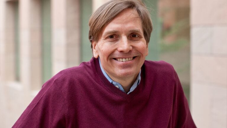 هل يمكن لنموذج ألاسكا أن يطبق في قطر؟